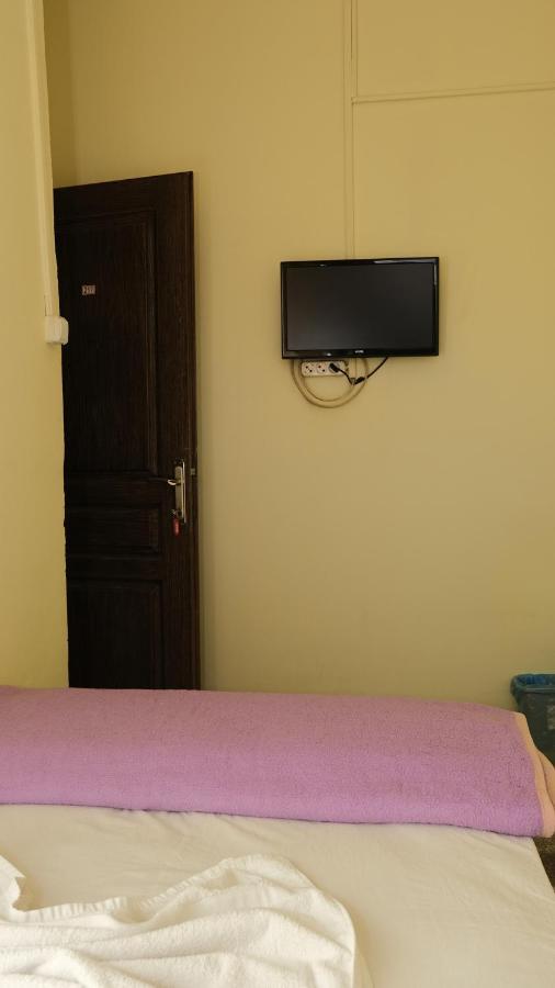 Aziz Pansiyon 3 Antalya Extérieur photo