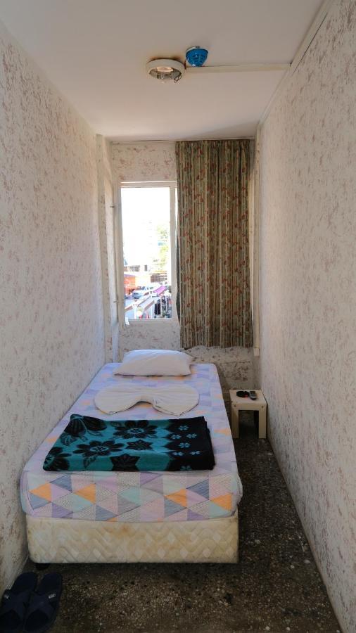 Aziz Pansiyon 3 Antalya Extérieur photo