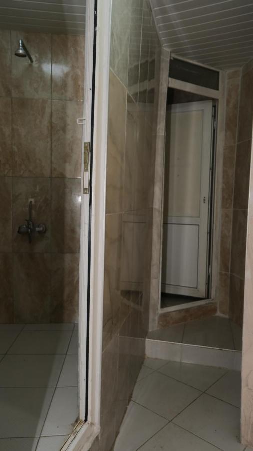 Aziz Pansiyon 3 Antalya Extérieur photo